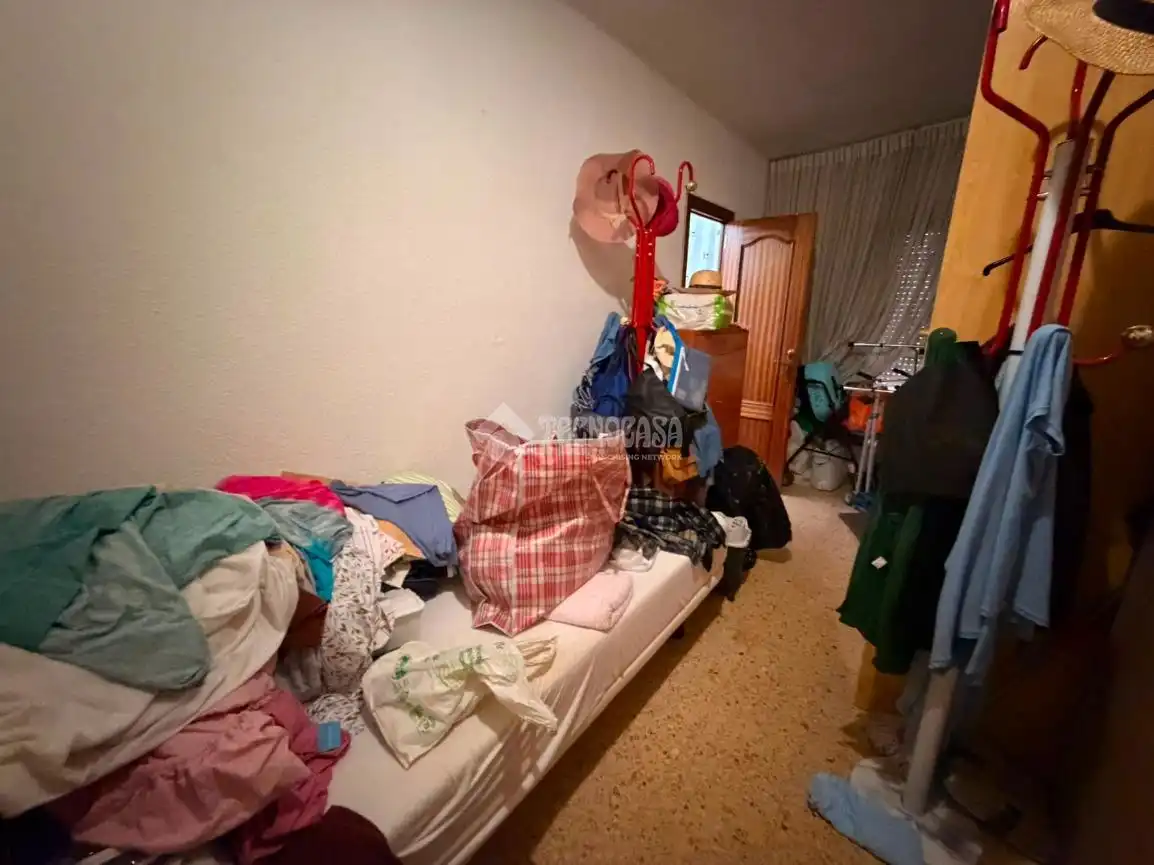 Habitación de Piso en venta en Paterna con Aire acondicionado y Balcón