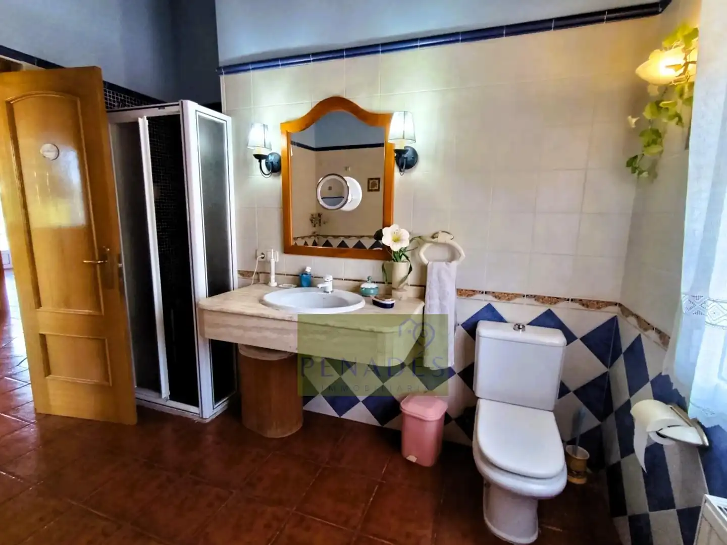 Bany de Casa o xalet en venda en Ontinyent amb Calefacció, Jardí privat i Terrassa