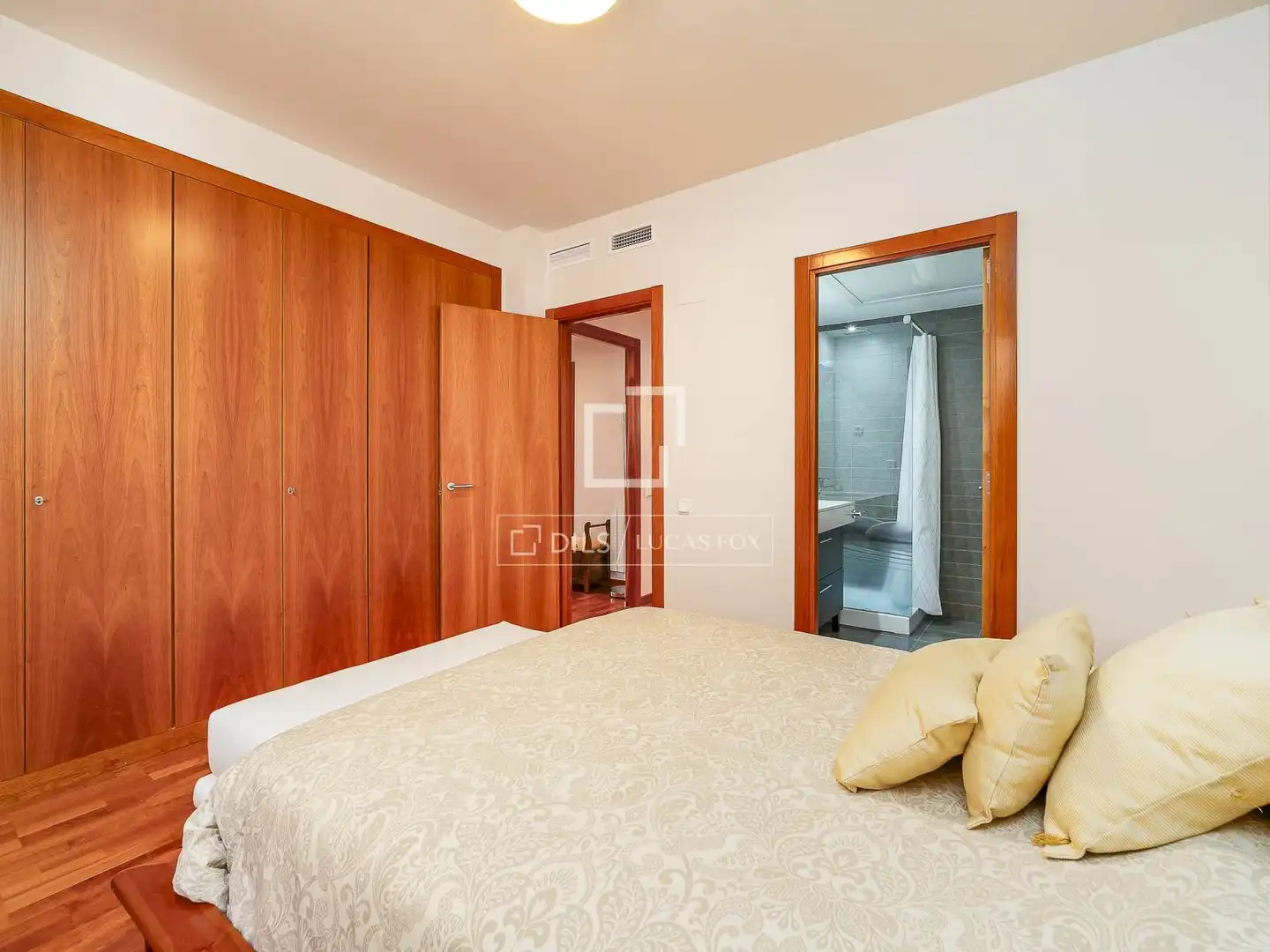 Habitación de Piso en venta en Barcelona con Aire acondicionado, Calefacción y Parquet