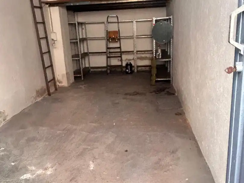 Garage for rent in Salamanca