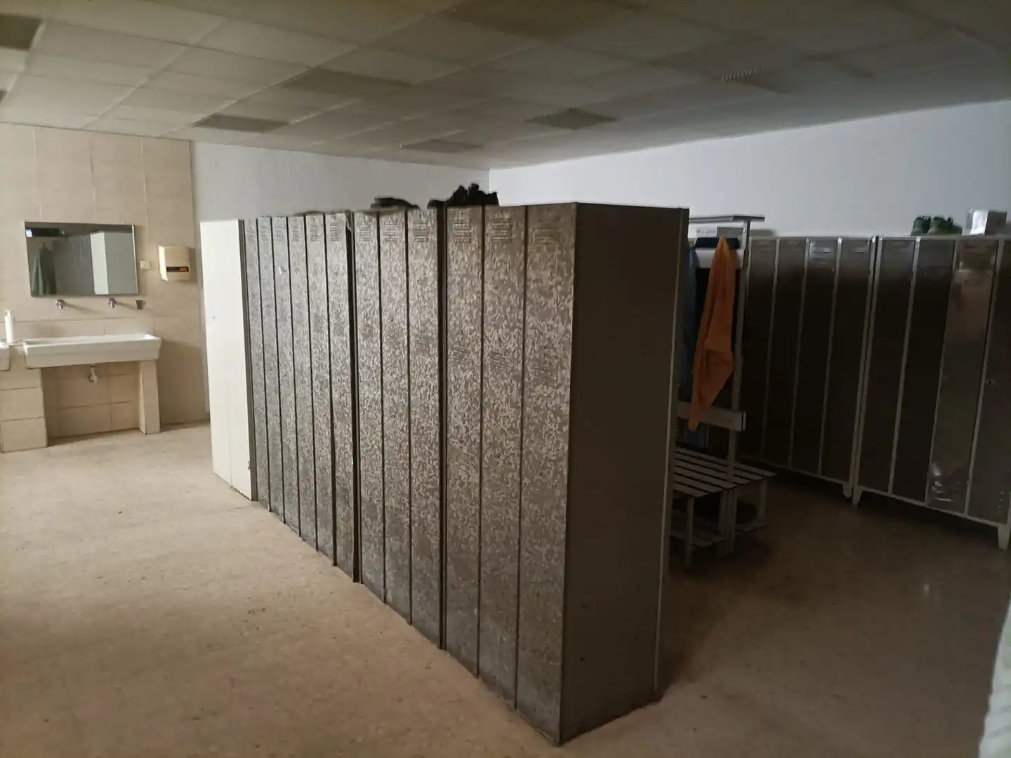 Nave industrial de alquiler en Barcelona con Calefacción y Alarma
