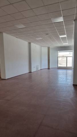 Local comercial en Alquiler en Avenida de Navarra, 9 en El Castillo