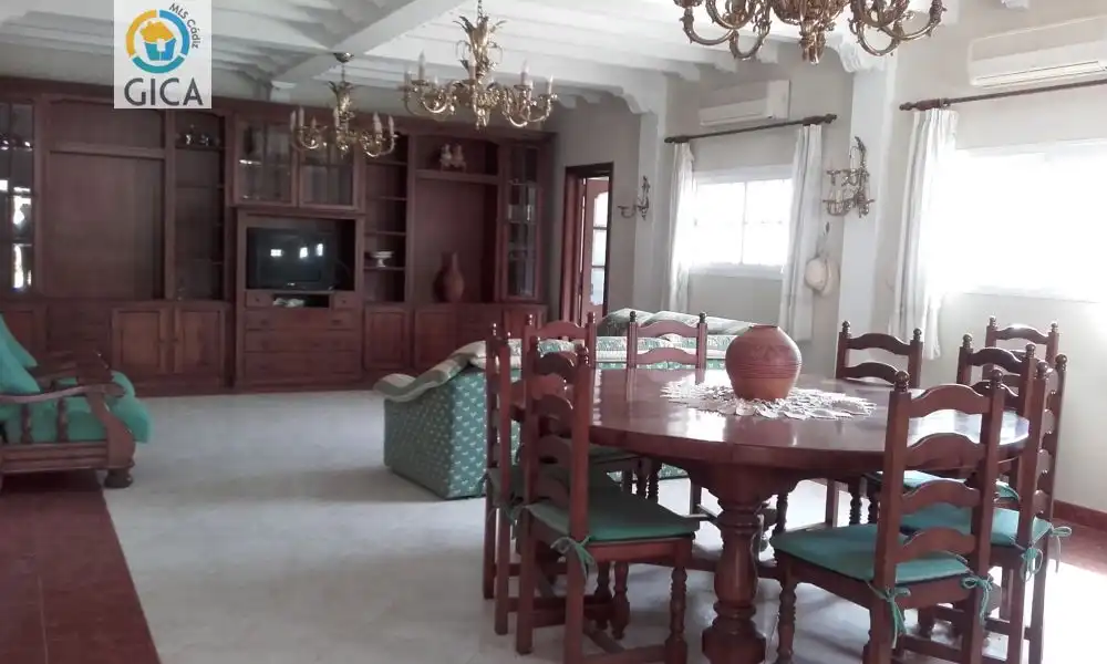 Dining room of Houses for sale in Jerez de la Frontera  with Terrace, Swimming Pool and Alarm