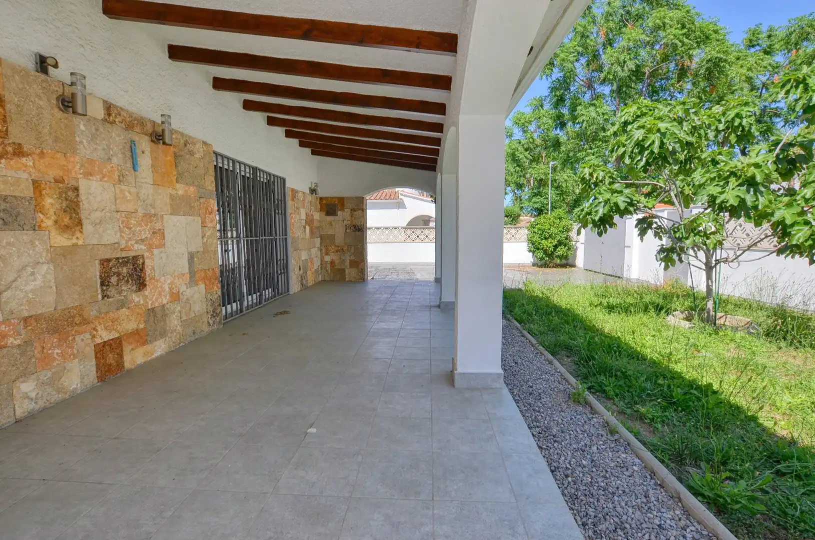 Casa con jardín en venta en Montgrí, imagen 8