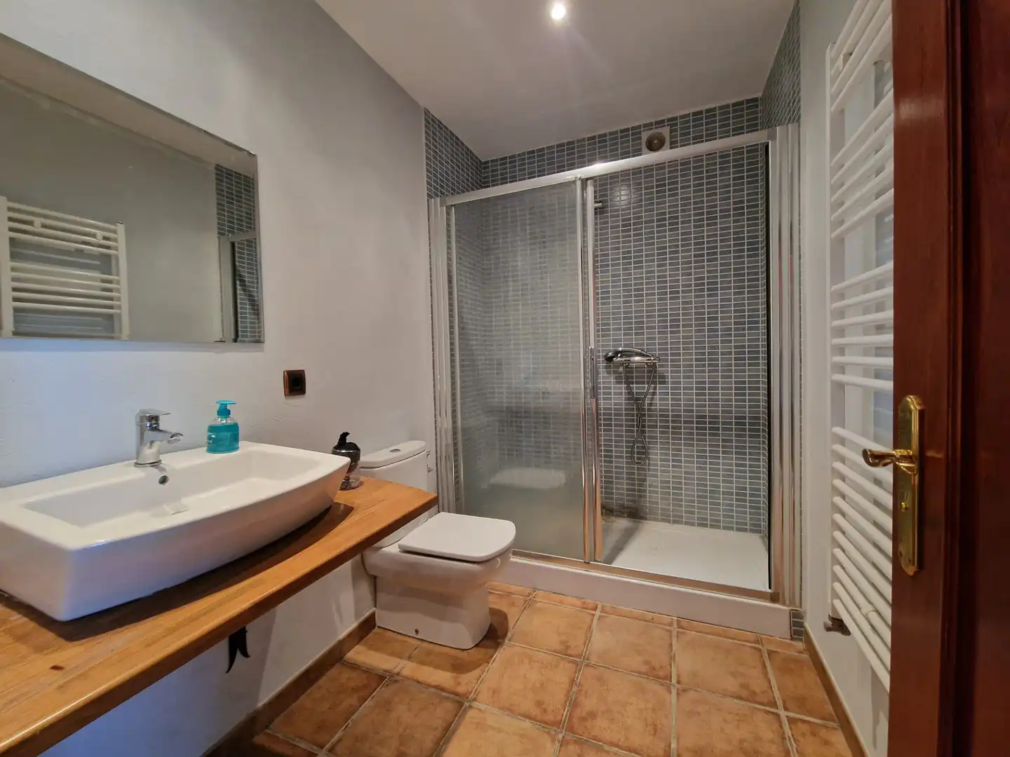 Bathroom of Country homes for sale in Preixens  with Heating, Private garden and Terrace