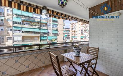 Exterior view of Flat for sale in  Granada Capital  with Air Conditioner and Terrace