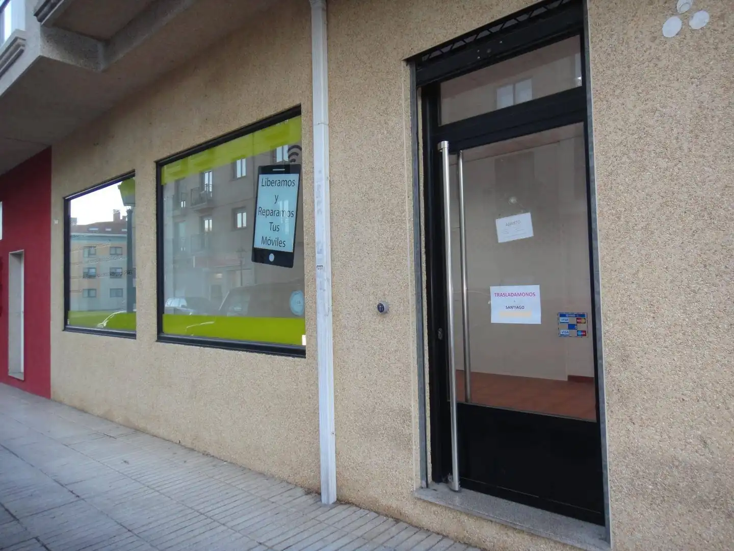 Locale commerciale in vendita a Bertamirans, imagen 2