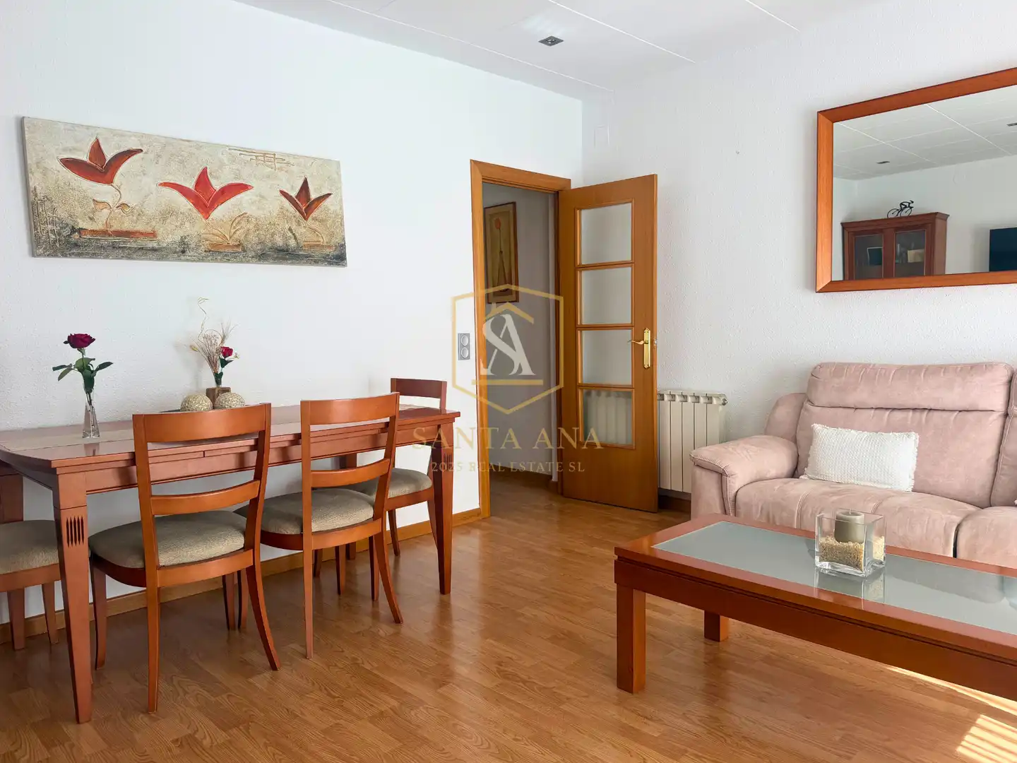 Wohnzimmer von Einfamilien-Reihenhaus zum Verkauf in Badalona mit Klimaanlage, Heizung und Parkett