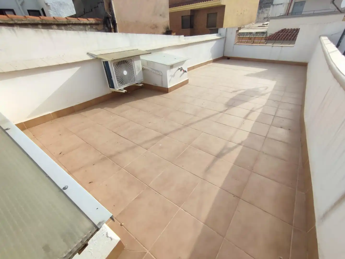 Terrassa de Casa o xalet en venda en Castellón de la Plana / Castelló de la Plana amb Aire condicionat, Terrassa i Traster