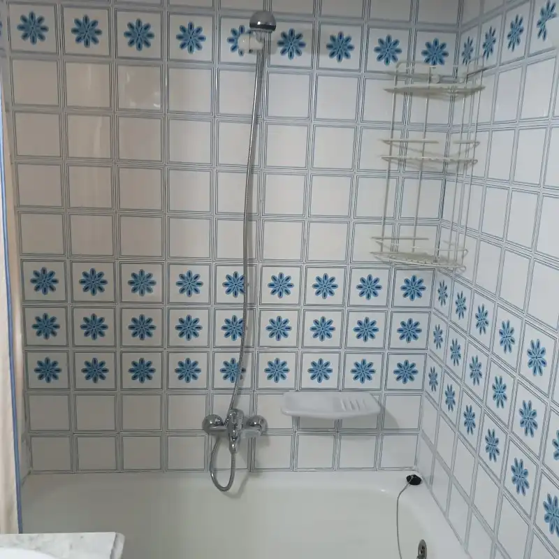 Bathroom of Flat for rent in Gandia  with Air Conditioner, Terrace and Furnished