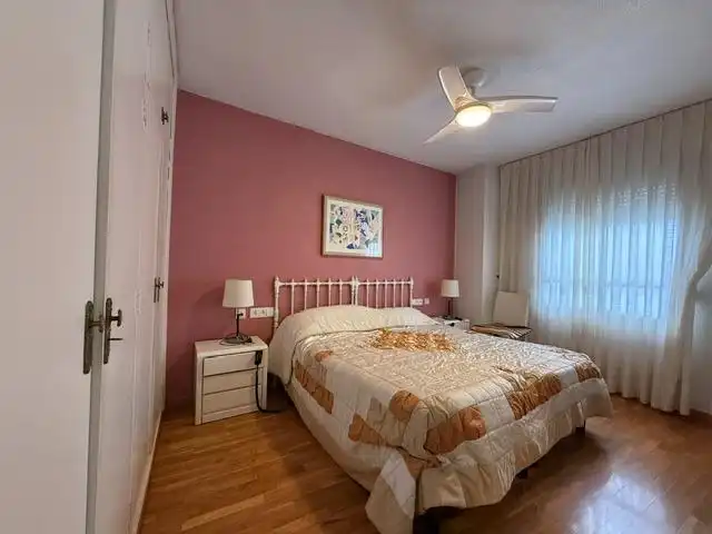 Habitación de Piso en venta en Murcia con Aire acondicionado, Calefacción y Parquet