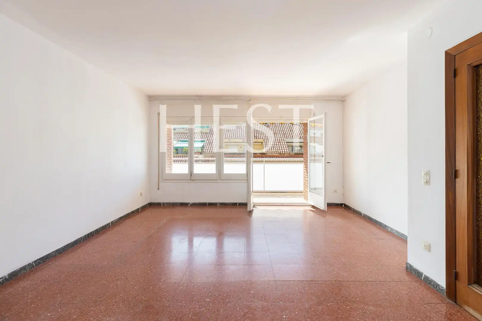 Wohnung mit Aufzug zum Verkauf in Carrer de Santa Coloma, imagen 2
