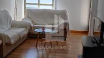 Living room of Flat for sale in Salamanca Capital  with Heating, Balcony and Internet