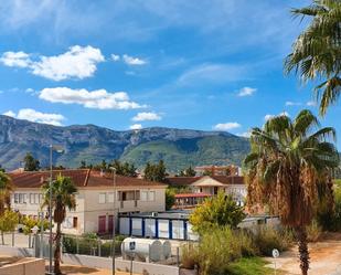 Vista exterior de Apartament de lloguer en Dénia amb Aire condicionat i Terrassa