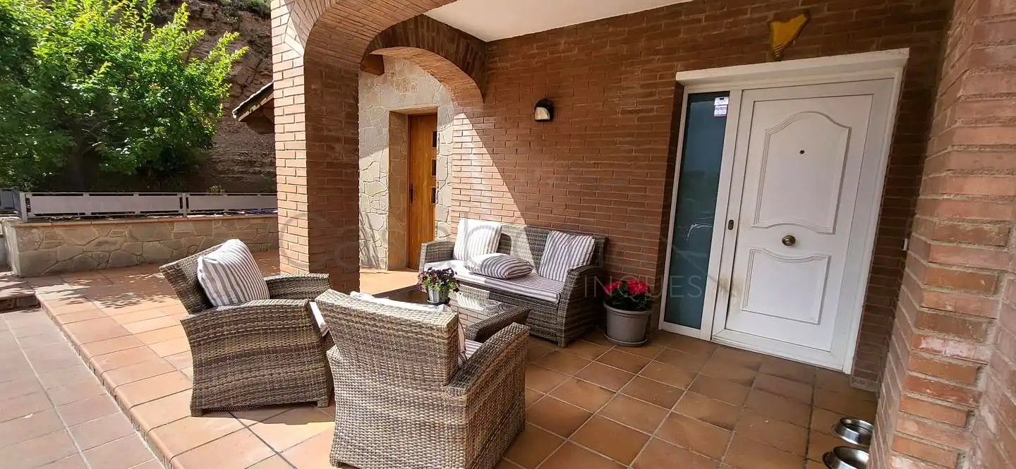 Terraza de Casa o chalet en venta en Olost con Jardín privado, Terraza y Piscina
