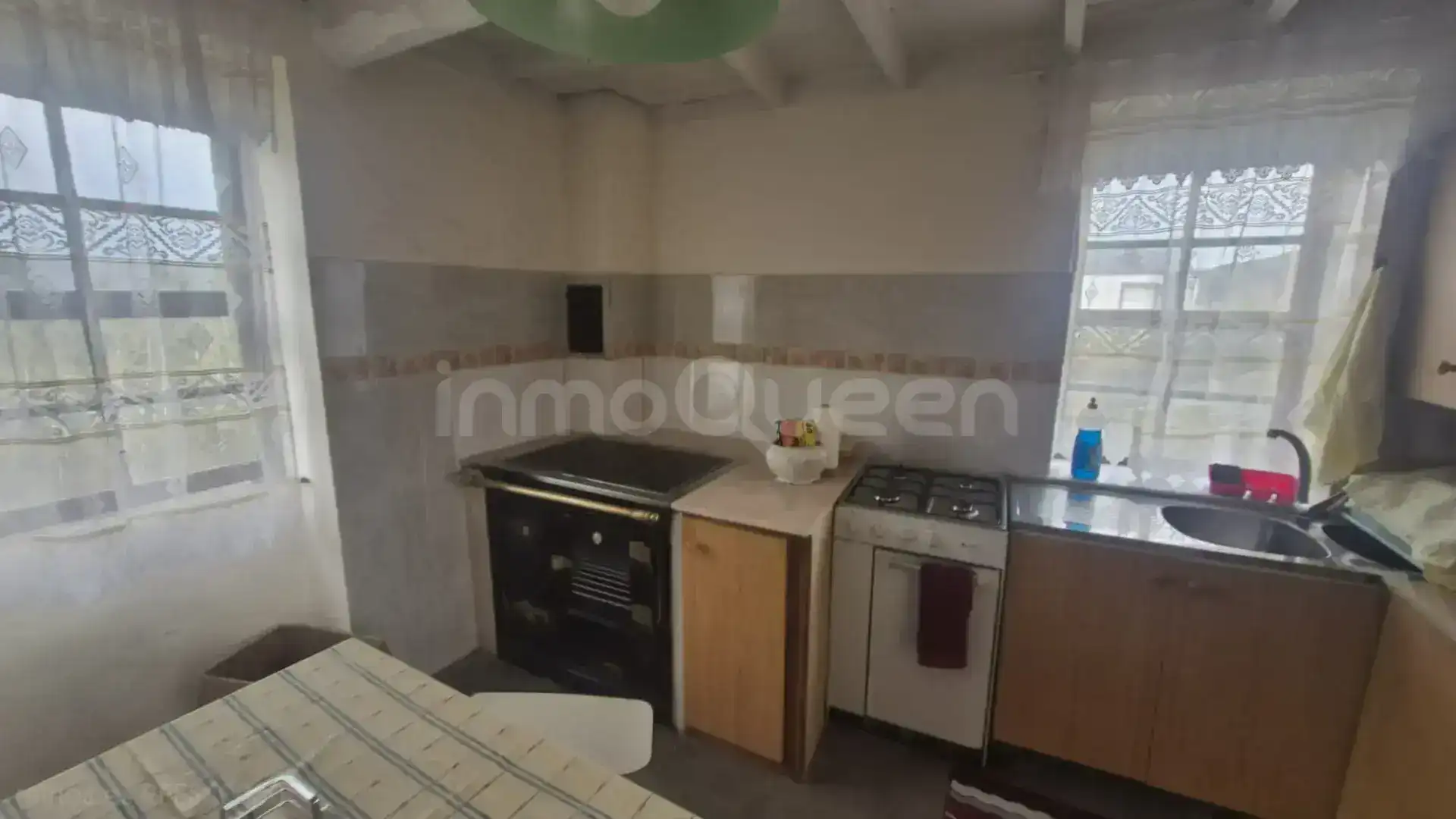 Cocina de Casa o chalet en venta en Alfoz con Aire acondicionado, Calefacción y Jardín privado
