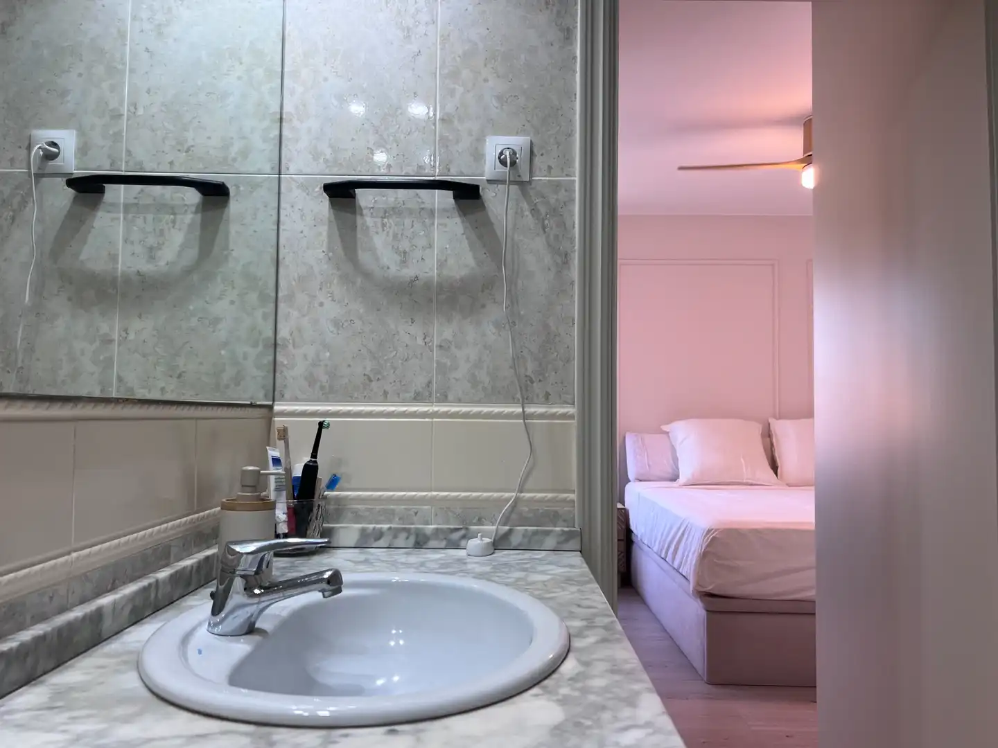 Bedroom of Flat for sale in Vilassar de Dalt  with Air Conditioner, Heating and Parquet flooring