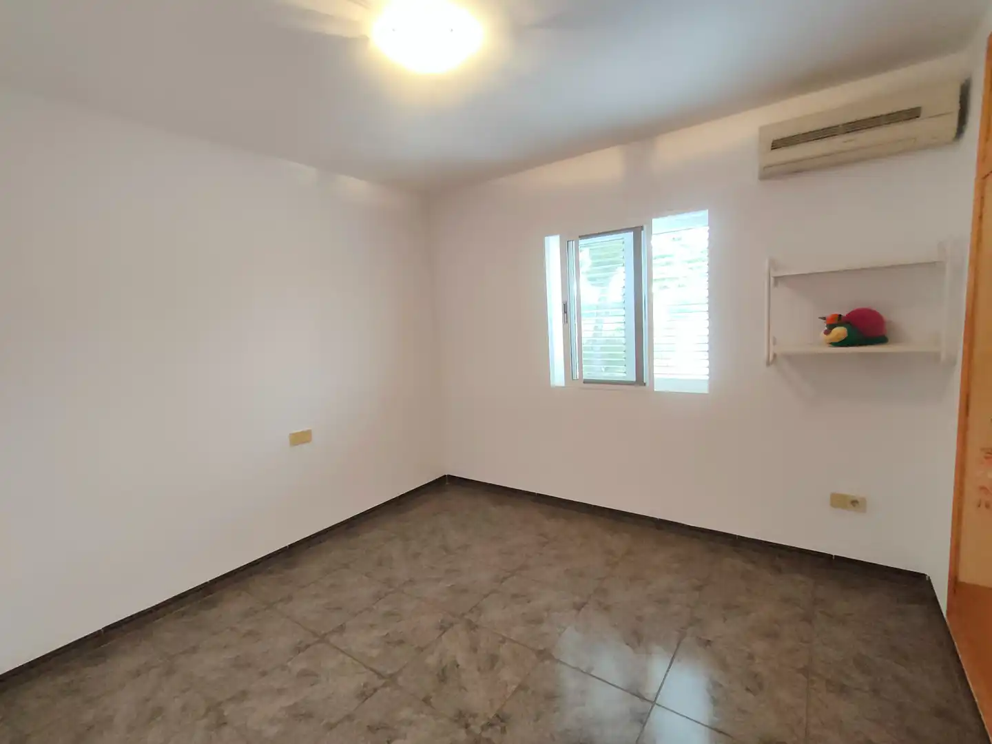 Habitación de Casa o chalet en venta en Chiva con Jardín privado, Terraza y Trastero