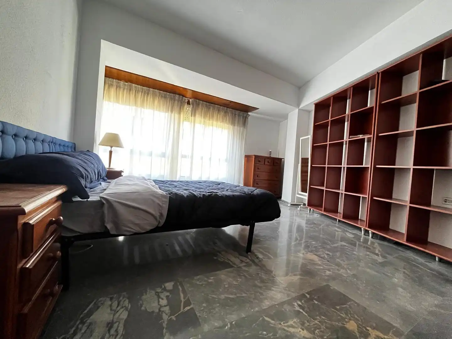 Habitación de Piso en venta en Córdoba con Alarma