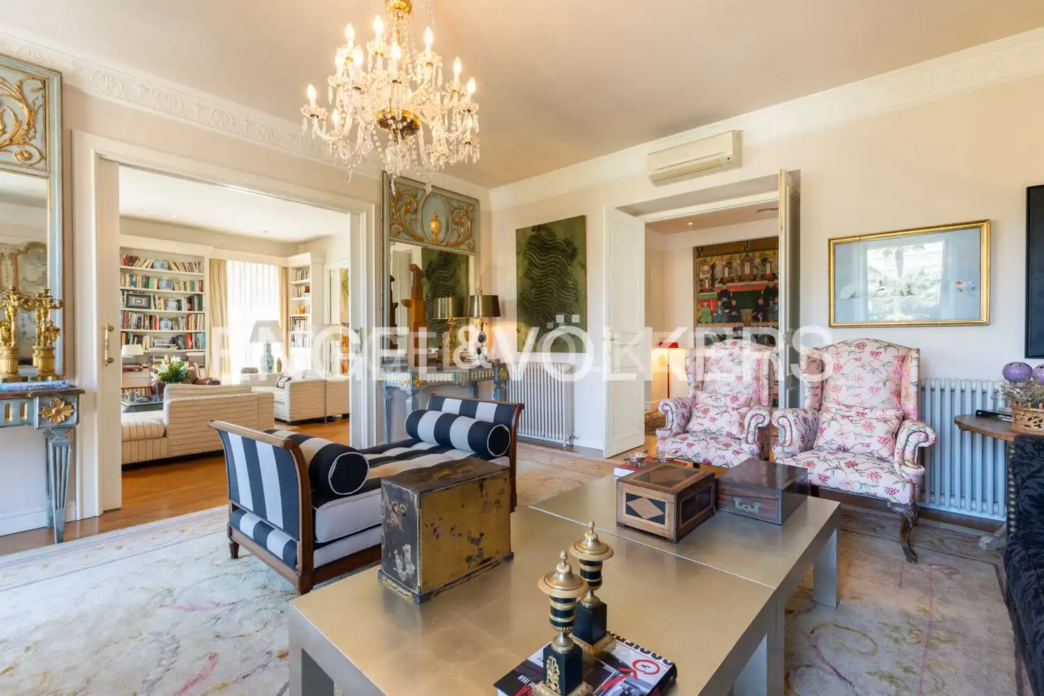Piso con terraza en venta en Ciutat Vella, imagen 2