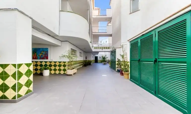 Studio with lift for sale in POBLAT TIPIC/AV. CANAL 19, imagen 14
