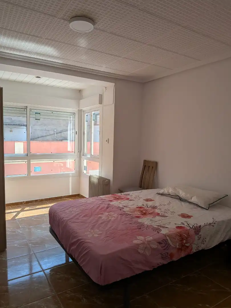 Habitación de Piso en venta en Burriana / Borriana con Terraza y Amueblado