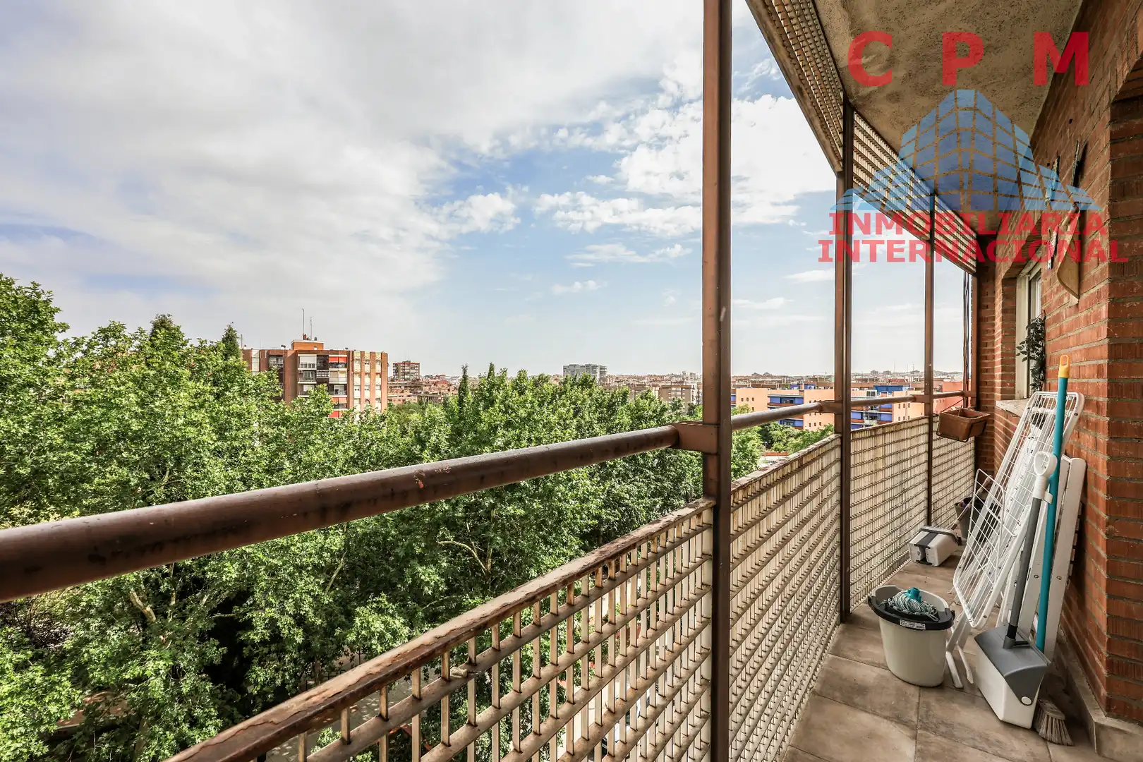 Balcony of Flat for rent in Madrid  with Air Conditioner, Heating and Parquet flooring