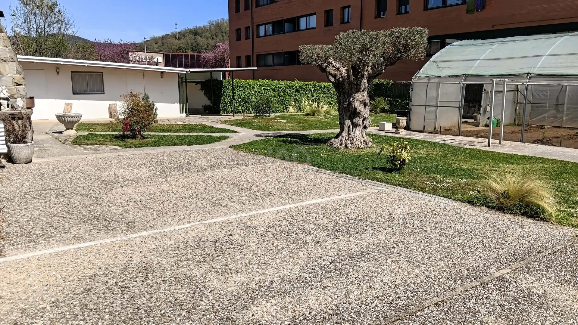 Country homes for sale in Olot