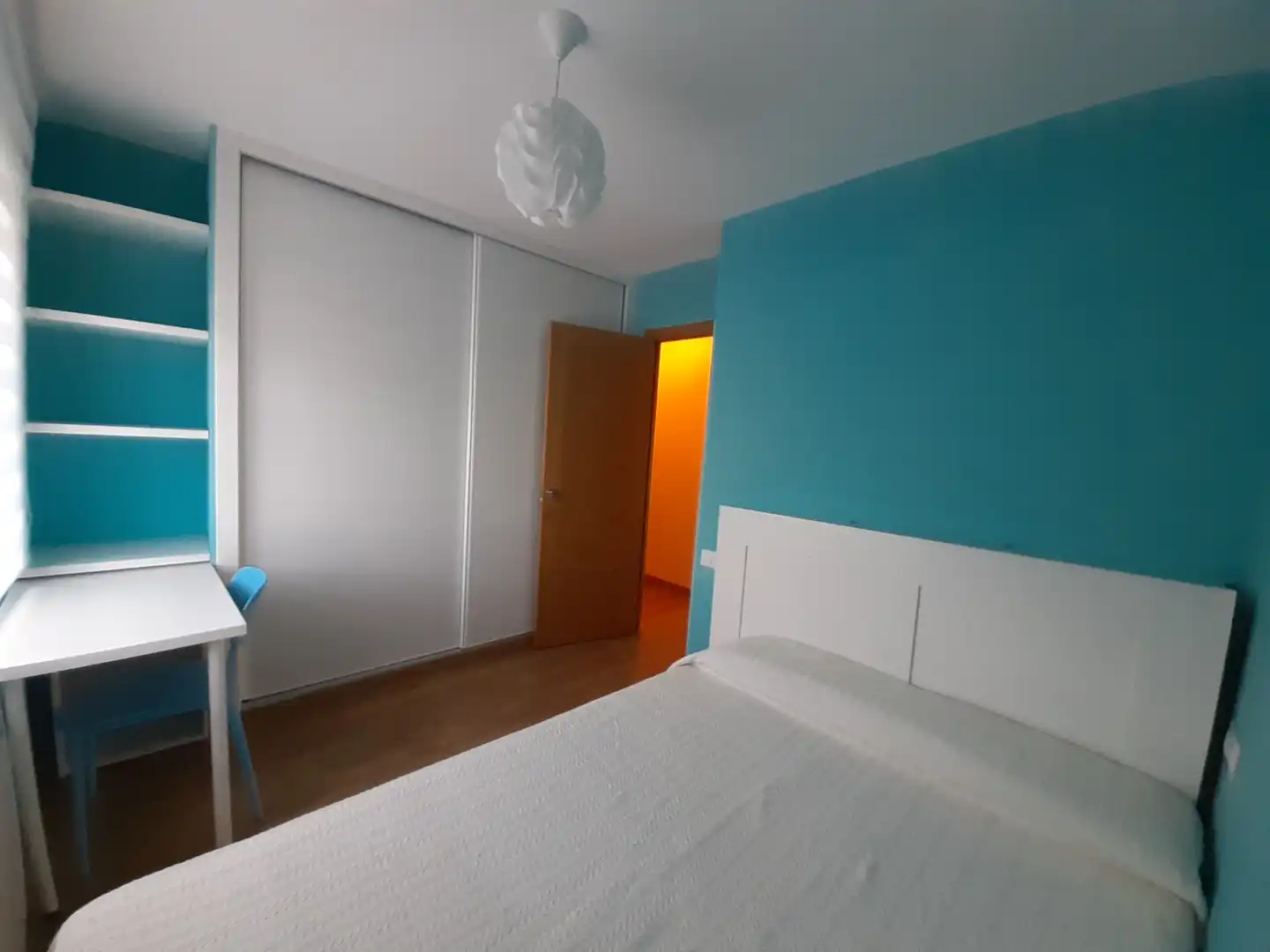 Bedroom of Flat for rent in Santiago de Compostela   with Heating, Furnished and Oven