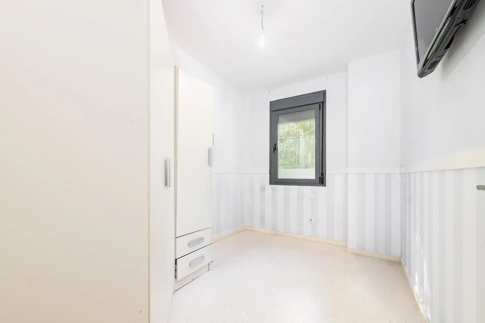 Habitación de Piso en venta en Sevilla con Aire acondicionado, Calefacción y Trastero