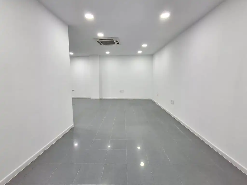 Local comercial de lloguer a La Roda, imagen 11