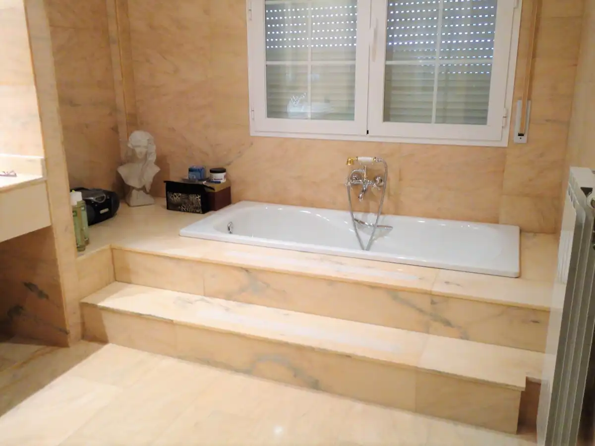 Casa amb piscina en venda a Estepona Pueblo, imagen 16