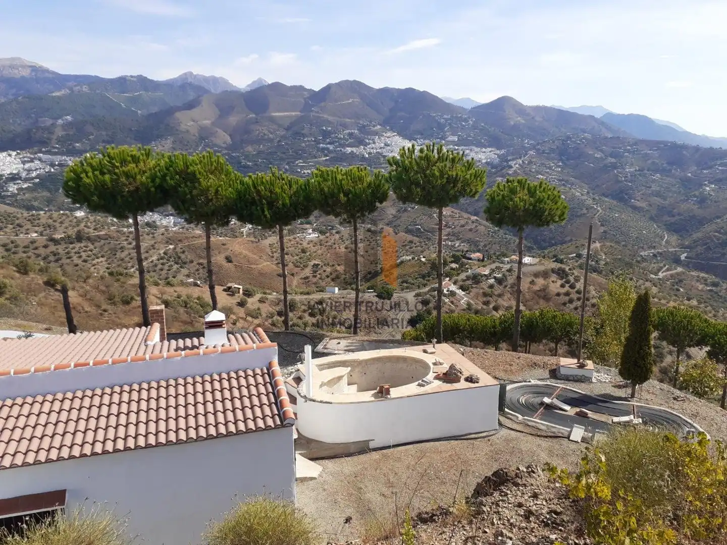 Casa rústica con piscina en venta en Árchez, imagen 3