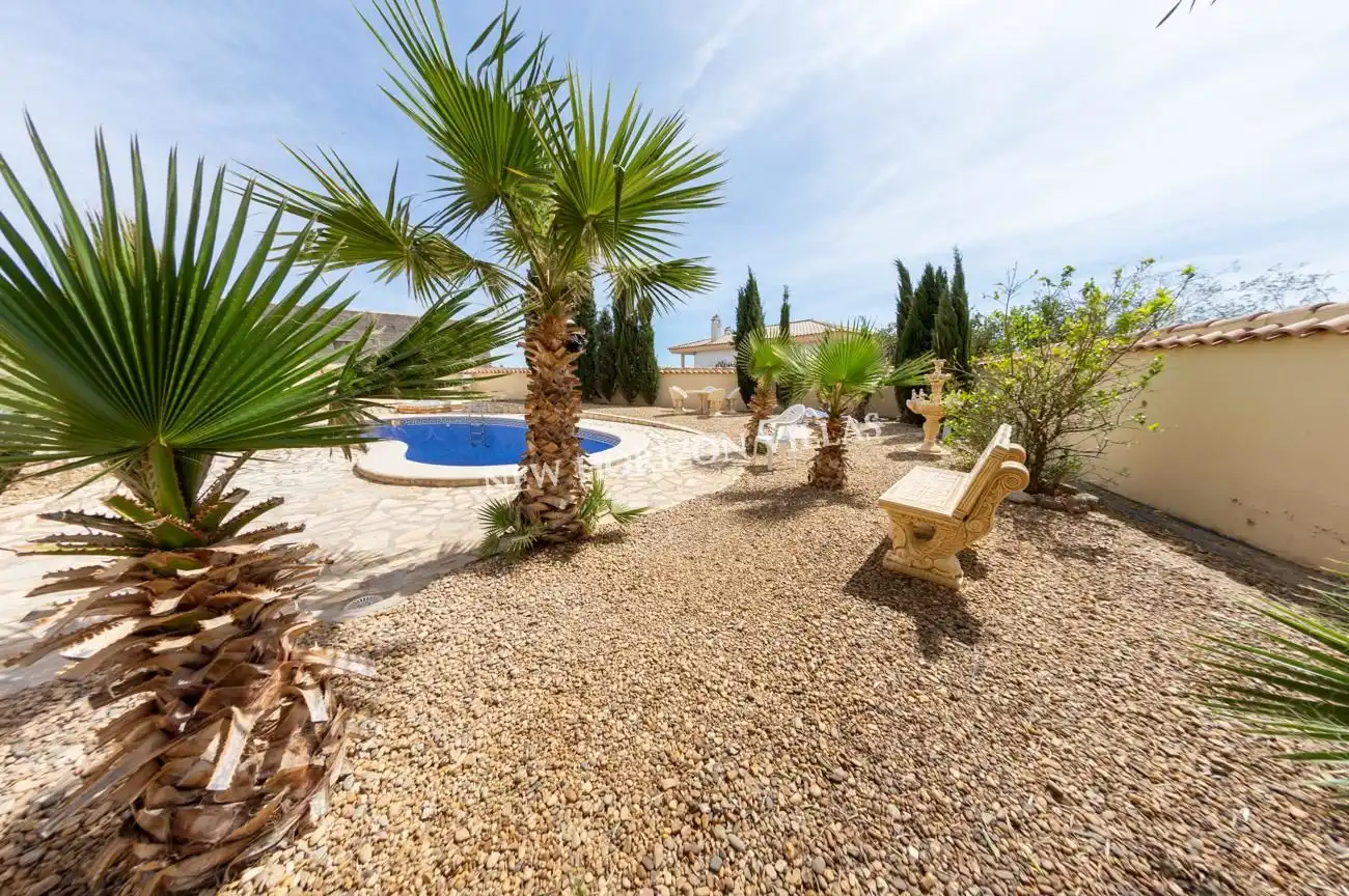 Casa con piscina en venta en Campo, imagen 8