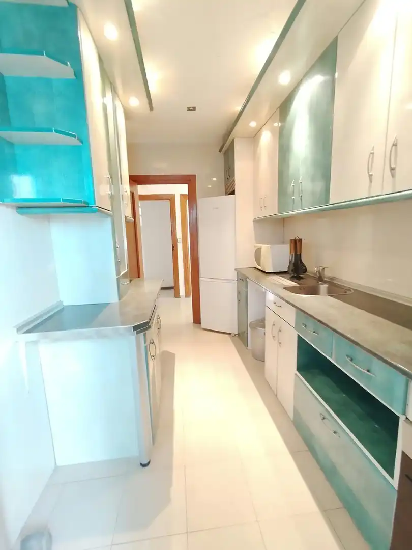 Kitchen of Flat for rent in Villa de Otura, Granada