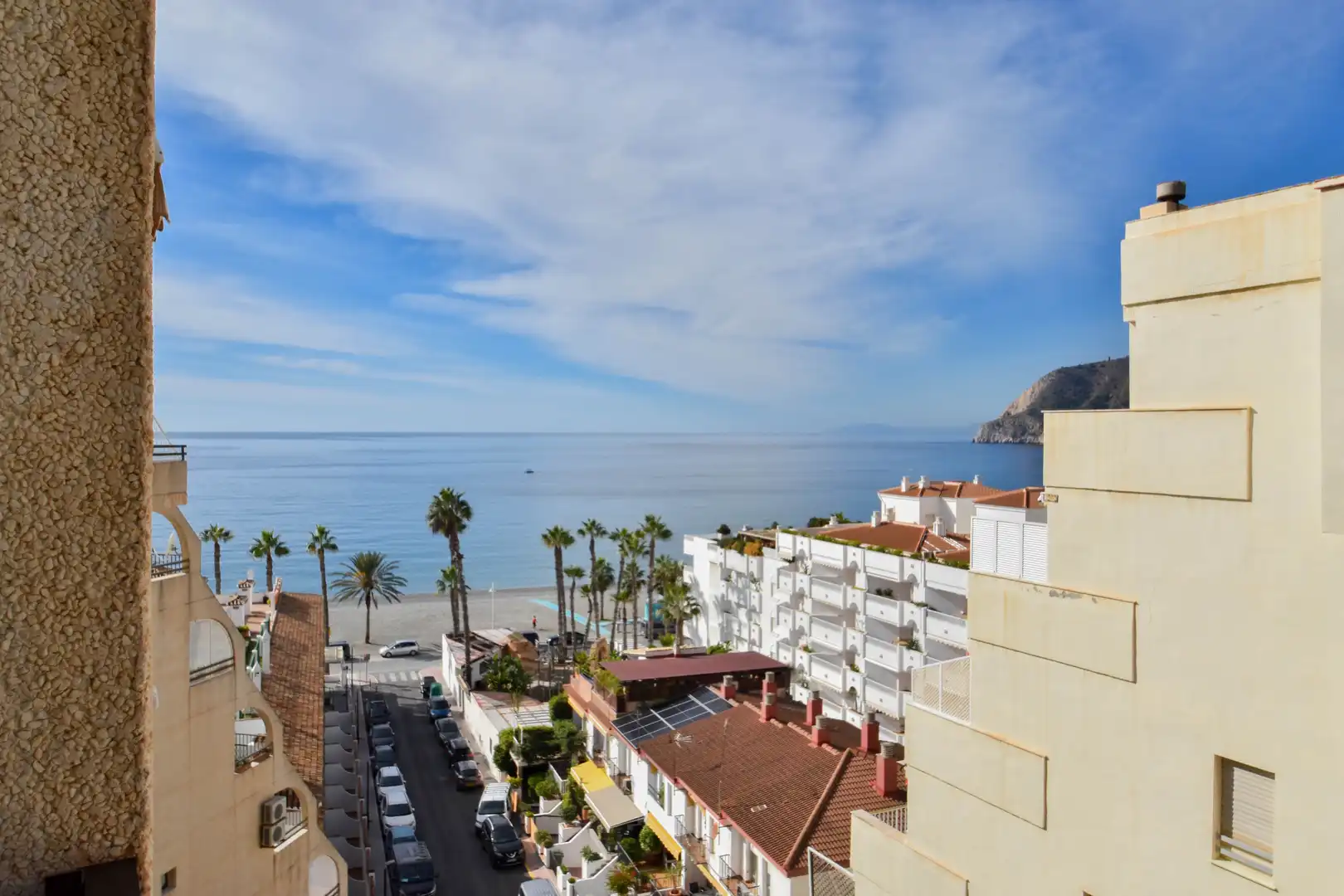 Außenansicht von Wohnungen zum Verkauf in Almuñécar mit Klimaanlage, Terrasse und Möbliert
