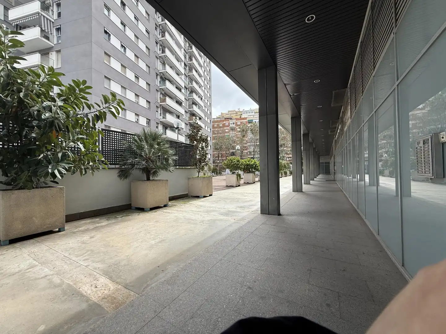 Terrassa de Pis en venda en Barcelona amb Calefacció, Jardí privat i Piscina