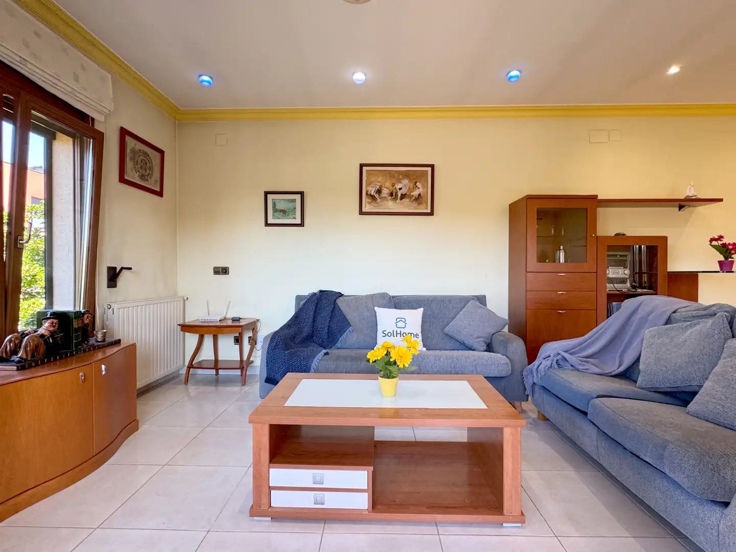 Living room of Houses for sale in Viladamat  with Air Conditioner, Heating and Private garden