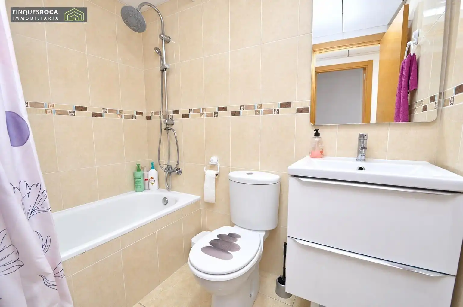 Bathroom of Flat for sale in Nord 