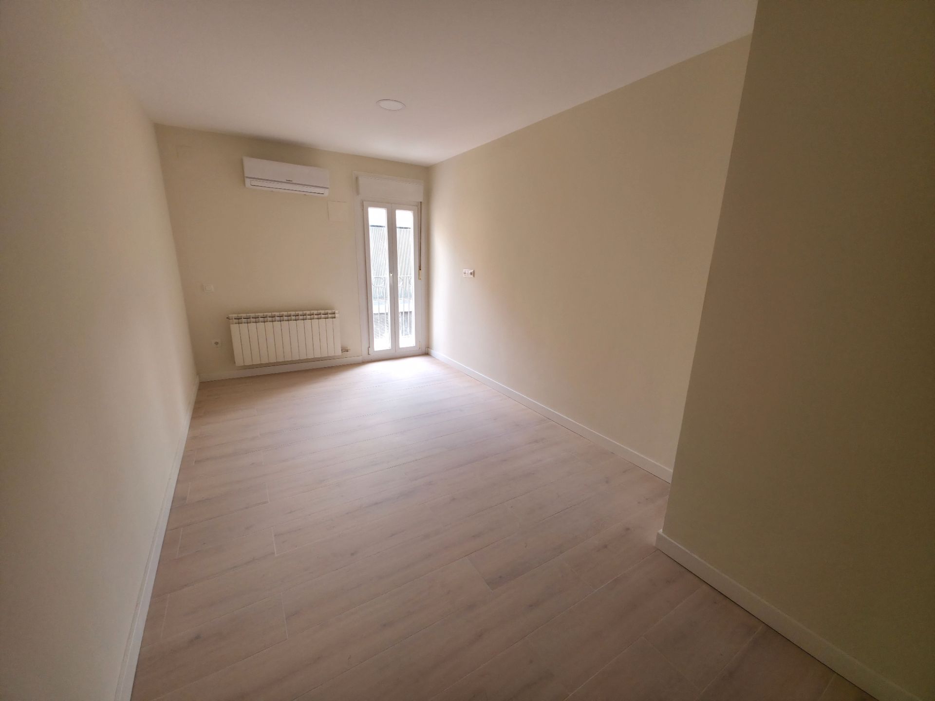 Bedroom of Apartment to rent in  Lleida Capital  with Oven, Washing machine and Balcony