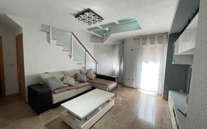 Living room of Duplex for sale in Úbeda  with Air Conditioner, Heating and Balcony