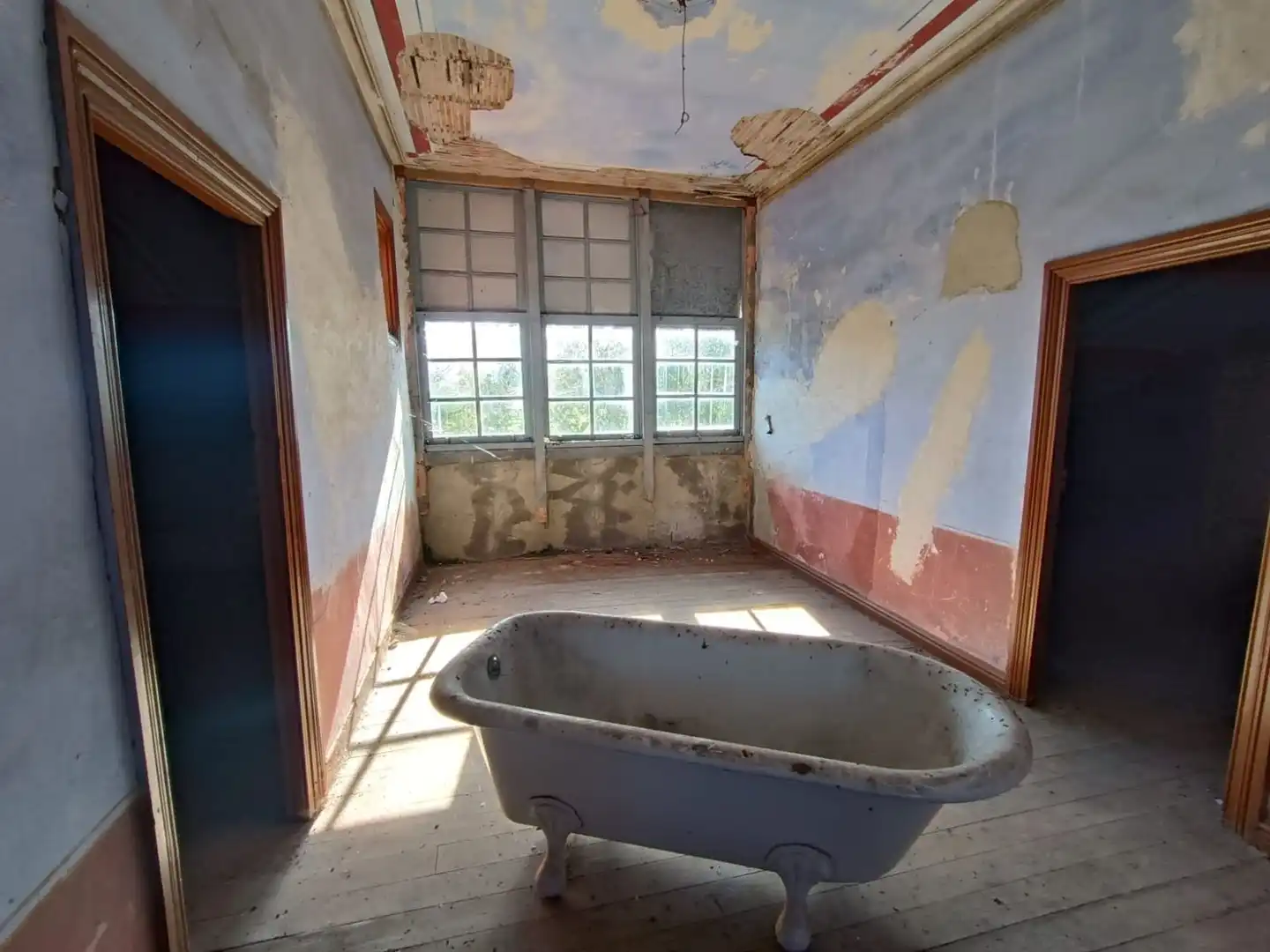 Bathroom of Houses for sale in Castrillón  with Terrace, Storage room and Swimming Pool
