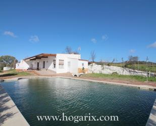 Swimming pool of Residential for sale in Villanueva de los Castillejos