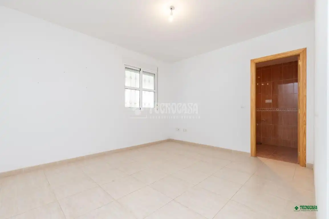 Bedroom of Attic for sale in Albox  with Air Conditioner, Heating and Balcony