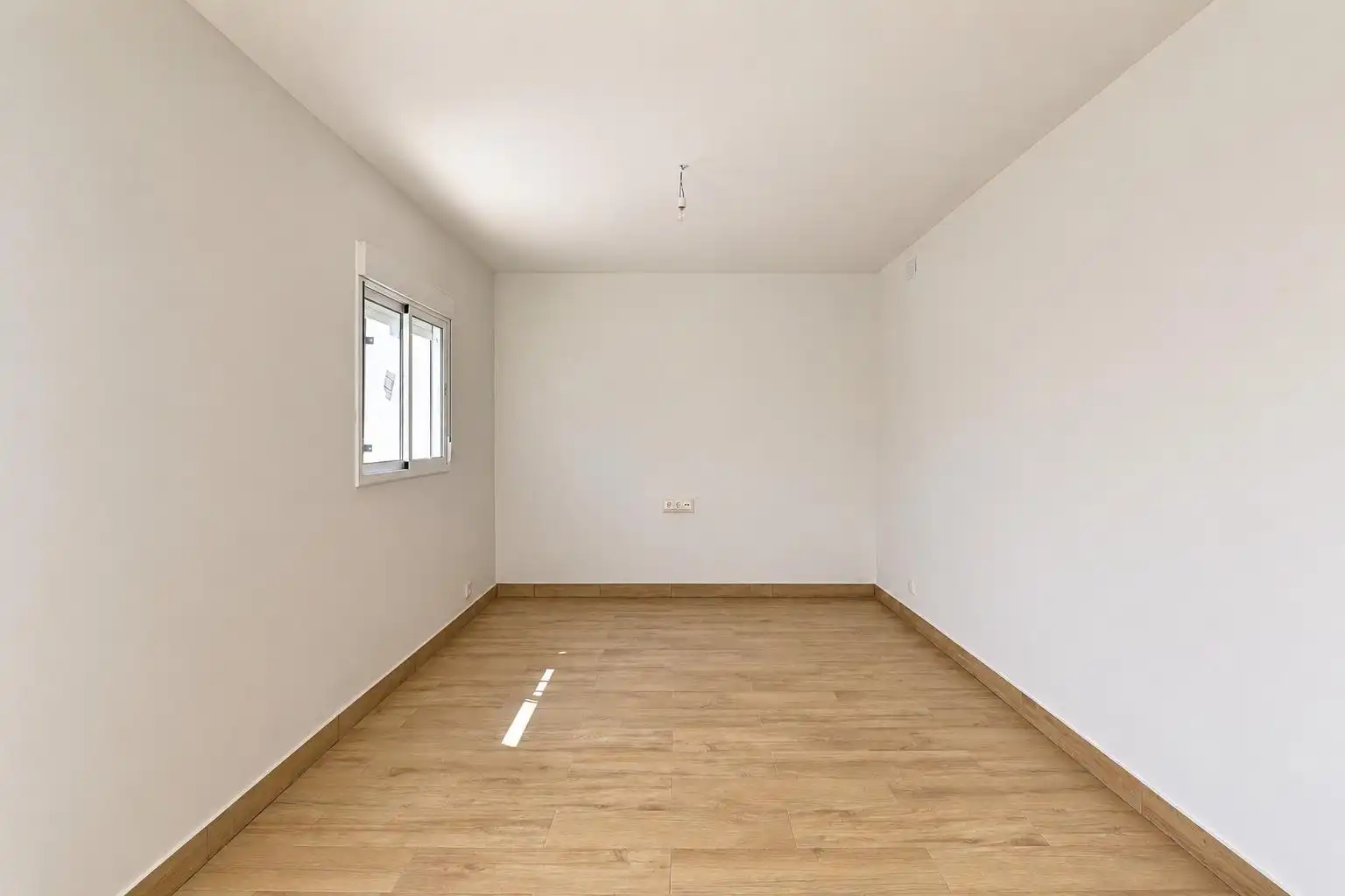 Dormitori de Casa o xalet en venda en Padul