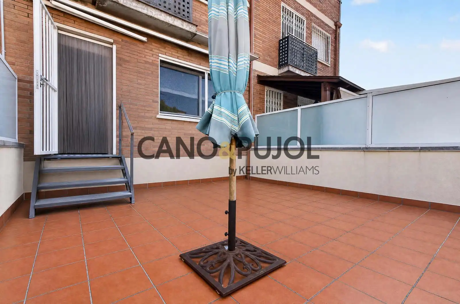 Terrassa de Casa o xalet en venda en Parets del Vallès amb Aire condicionat, Calefacció i Jardí privat