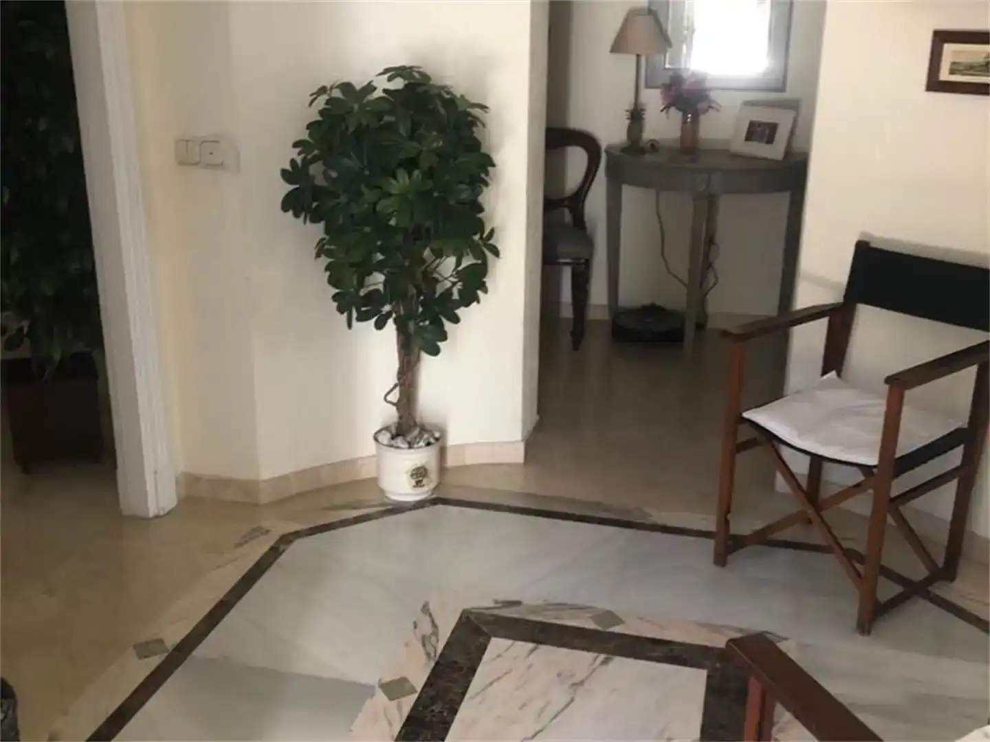 Casa adosada en venda en Estepona amb Aire condicionat, Piscina i Balcó
