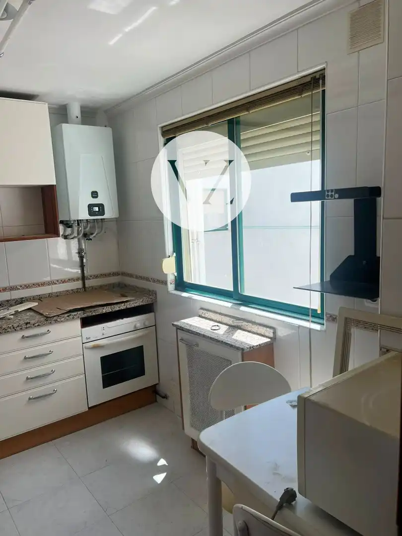Cuina de Pis en venda en Salamanca amb Calefacció, Moblat i Forn