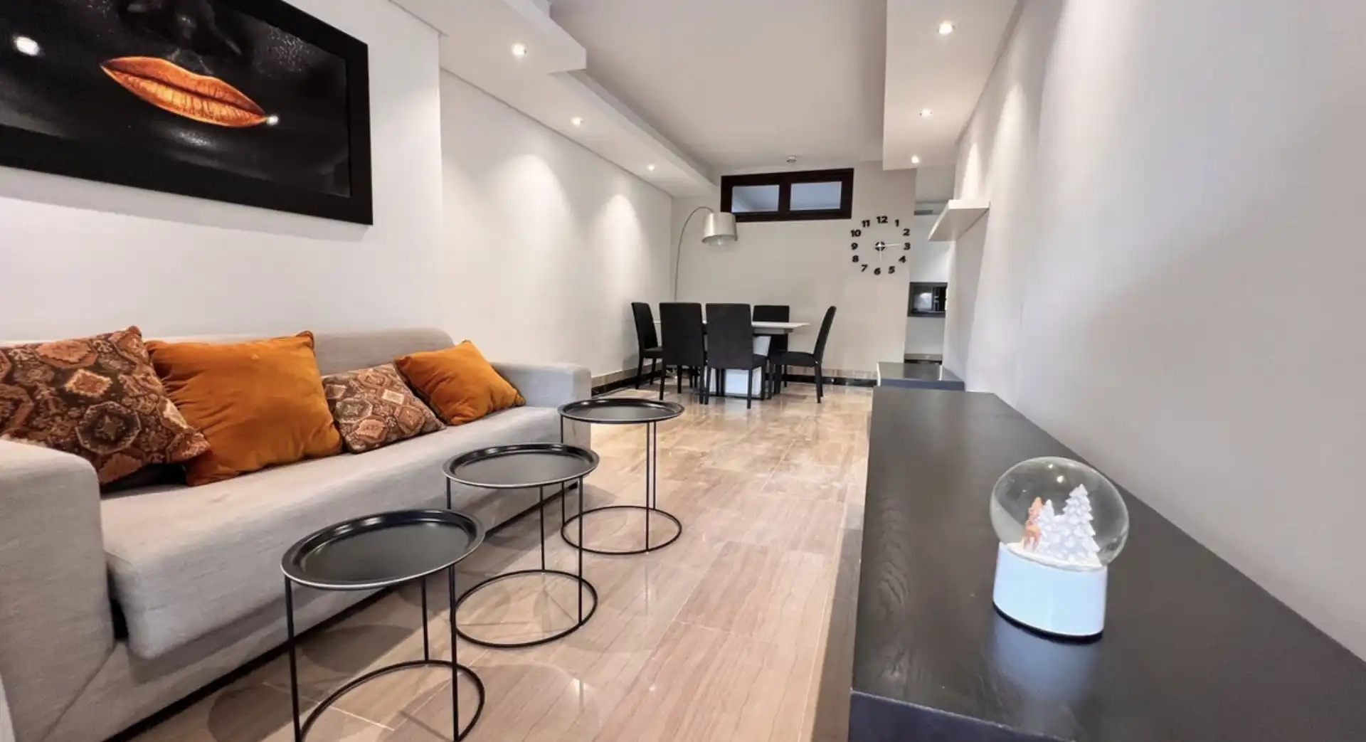 Sala d'estar de Planta baixa en venda en Estepona amb Aire condicionat, Terrassa i Traster