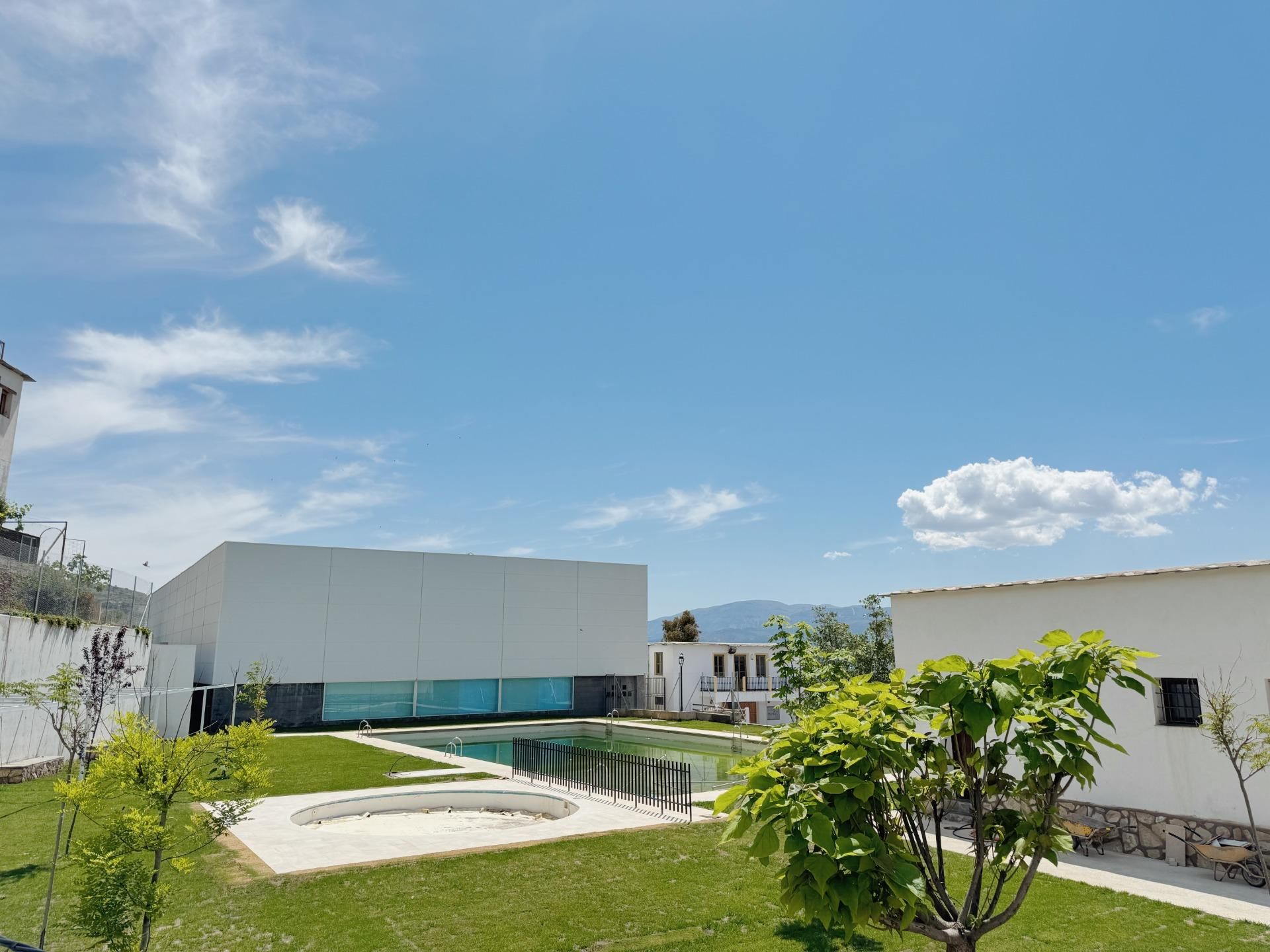 Vista exterior de Casa o xalet en venda en Nevada amb Aire condicionat, Calefacció i Terrassa